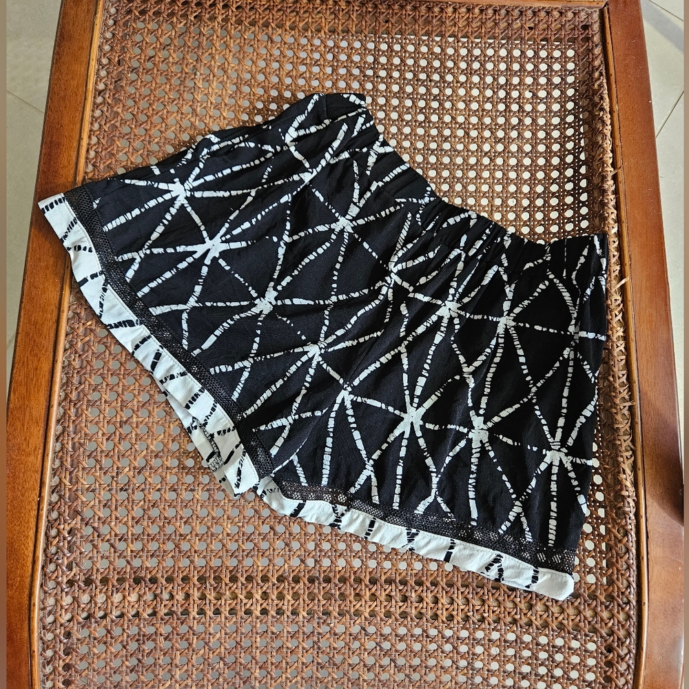Karina Grimaldi shorts S s